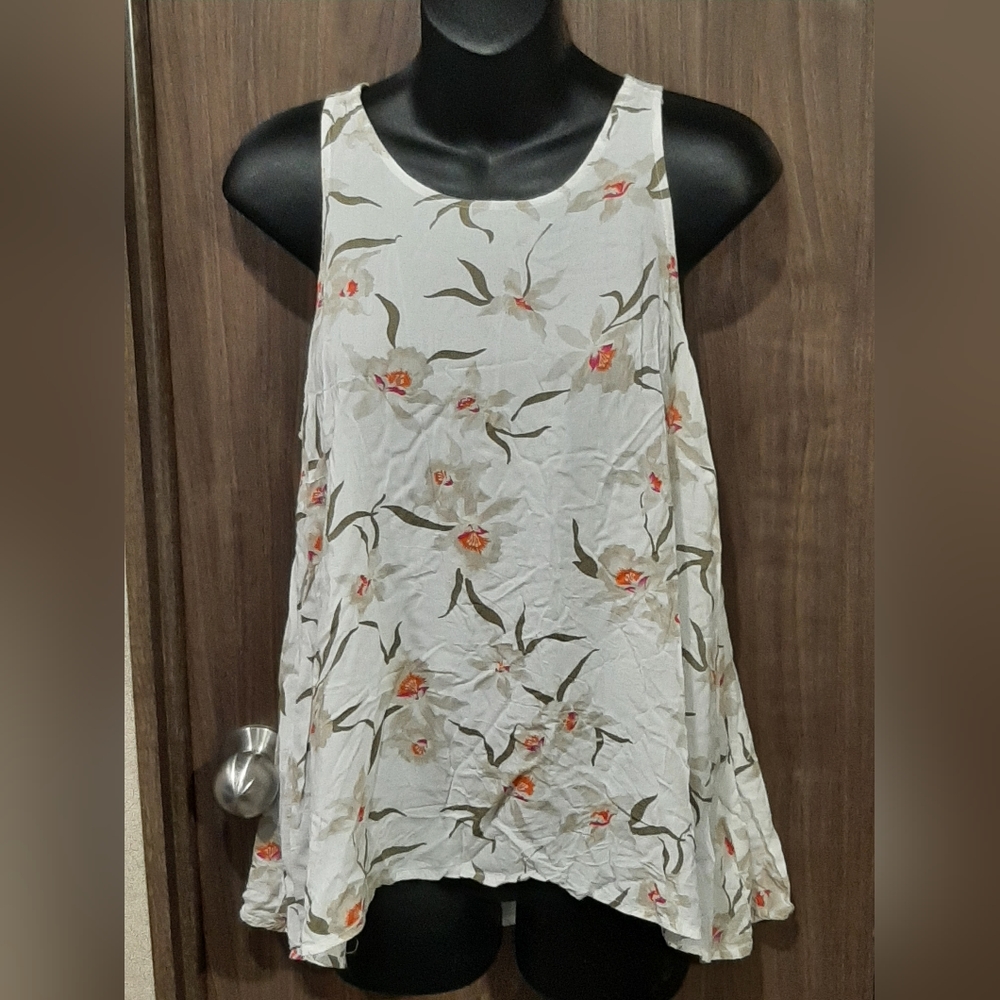 Old Navy Summer Tank Top shirt